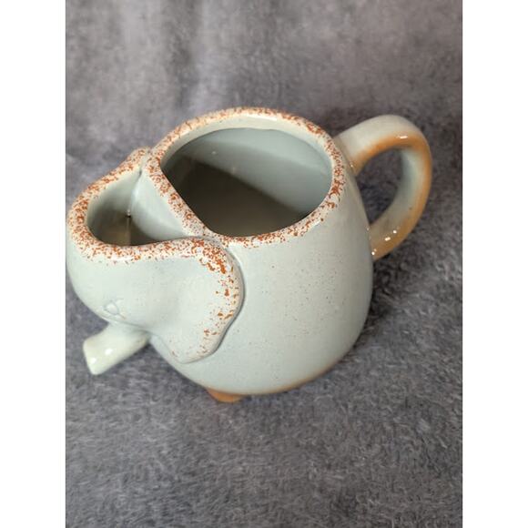 Home-X Elephant Mug with Tea Bag Holder- 16 oz Heat Resistant Ceramic Tea Cup - Picture 2 of 4